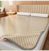 Yongyou Wan Milk Silk Embossed Composite Sponge Cooling Mat