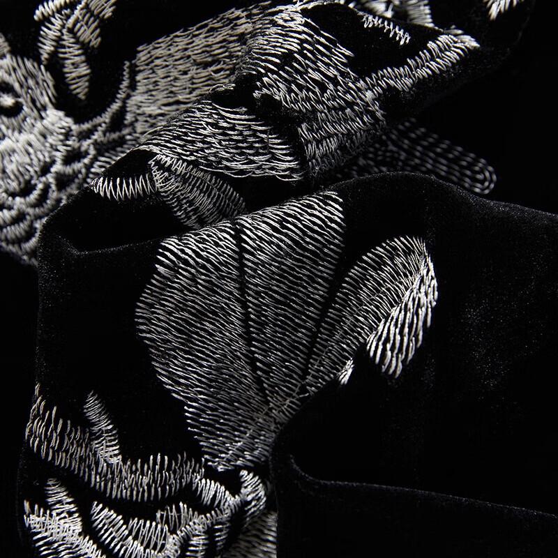 Embroidered Velvet New Chinese Style Vest