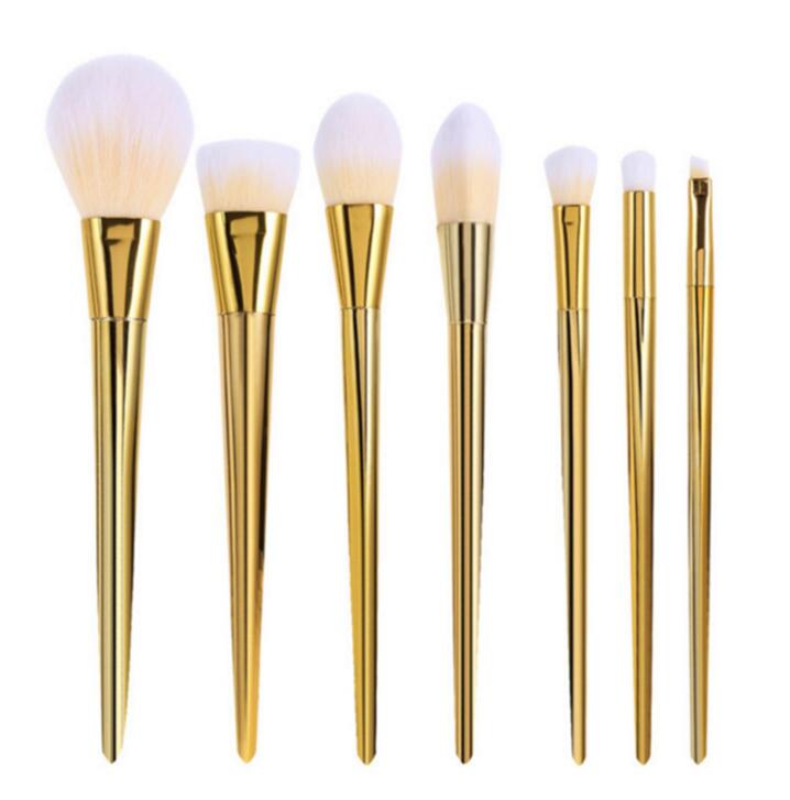 7pcs Makeup Brushes Set Powder Foundation Eyeshadow Eyeliner Lip Brush