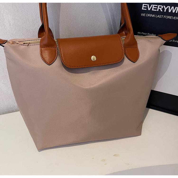 Women’s Trendy Casual Large-Capacity Shoulder Tote Bag Lightweight Versatile Crossbody Bag