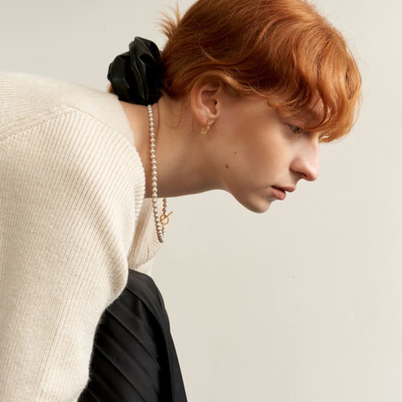 leeENoir Dot Toggle Pearl Necklace (2color)