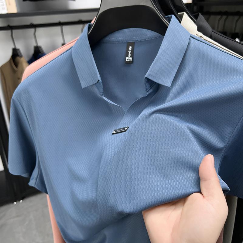 

Advanced silky short sleeve polo shirt luxury brand personality plaid pattern buttonless design men s fashion cool lapel T-shirt M