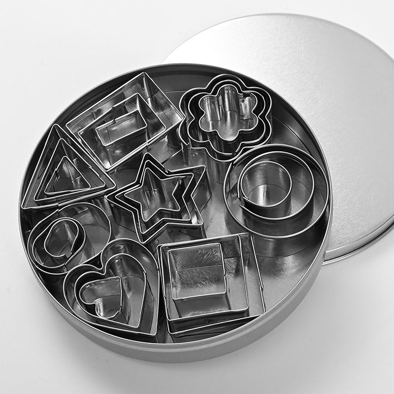 New 24 Pcs/Set Cookie Cutter Stainless Steel Fondant Cake Baking Mold Round Heart Flower Star Shape Biscuit Decorating Moulds