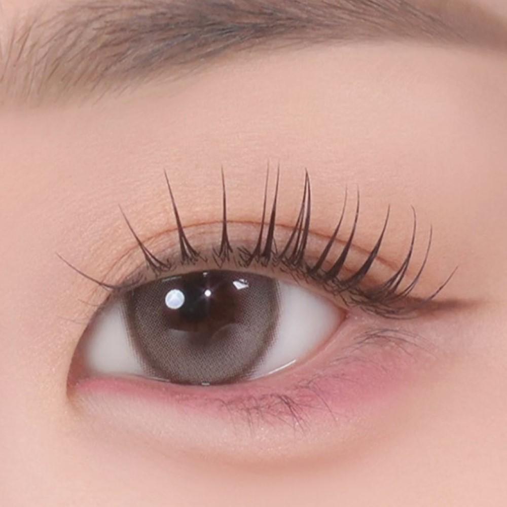 

Too cool for school Растекание под подводкой 0.12г 10 Like