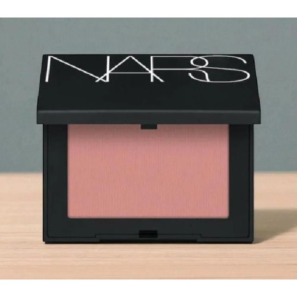 NARS Blush 900 Behave