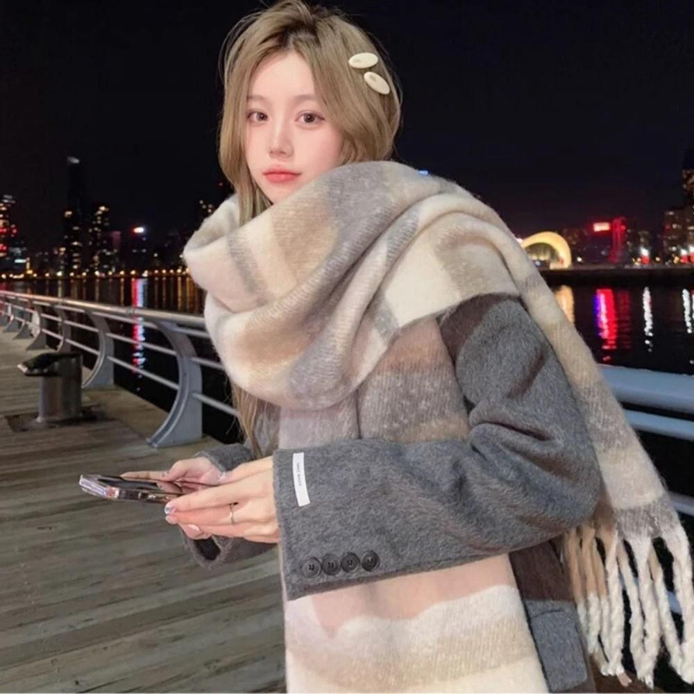 Tassel Plaid Wool Scarf Mohair Long Shawl Elegant Winter Cashmere Scarves  Student