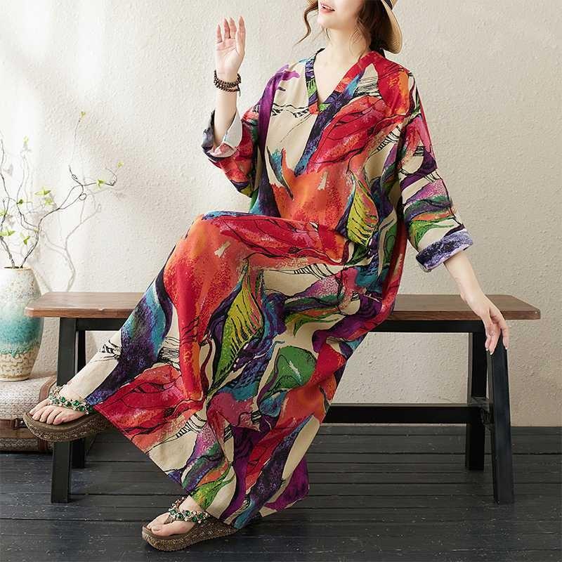 V-neck Loose Plus Size Simple Vacation Style Long Sleeve Women's Beach Dresses