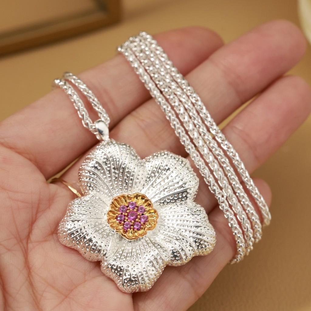 

Ожерелье Гардения Итальянский ювелирный бренд высокого класса ожерелье в стиле ретро-дворца с гальваническим покрытием из толстого золота 18 карат с разделением цветов