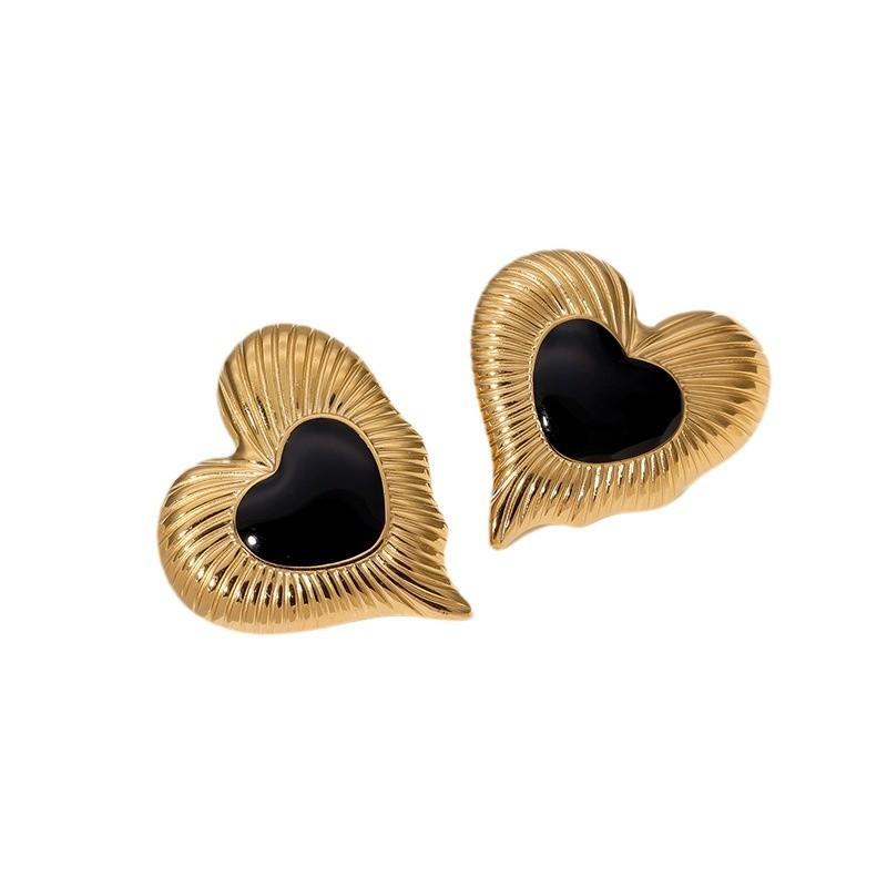 Stainless Steel Non-tarnish Hypoallergenic Vintage French Retro Love-shaped Earrings Light Luxury Temperament High-grade Gold