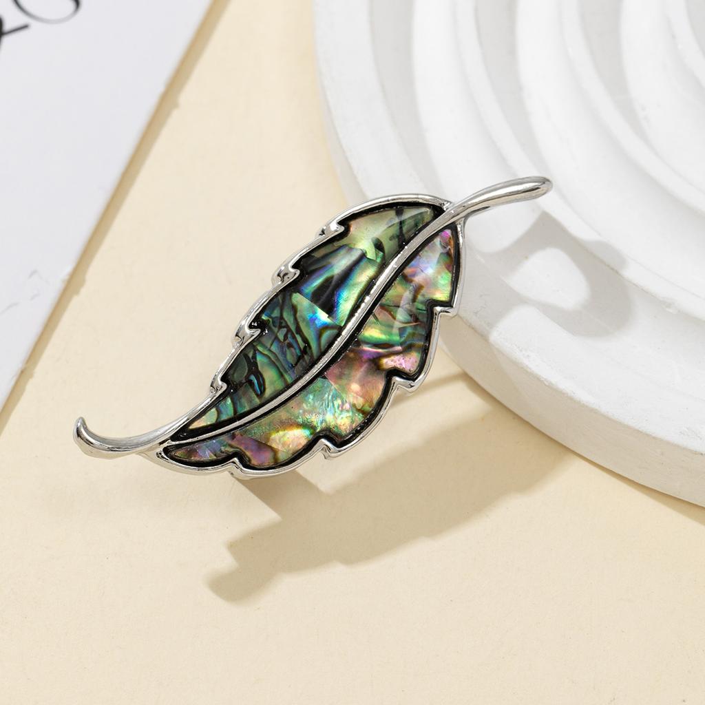 J Natural Mother Of Pearl Shell Feather-Shaped Brooch Pendant For Elegant Fascinators Women Brooch Jewelry Gift 50x19mm