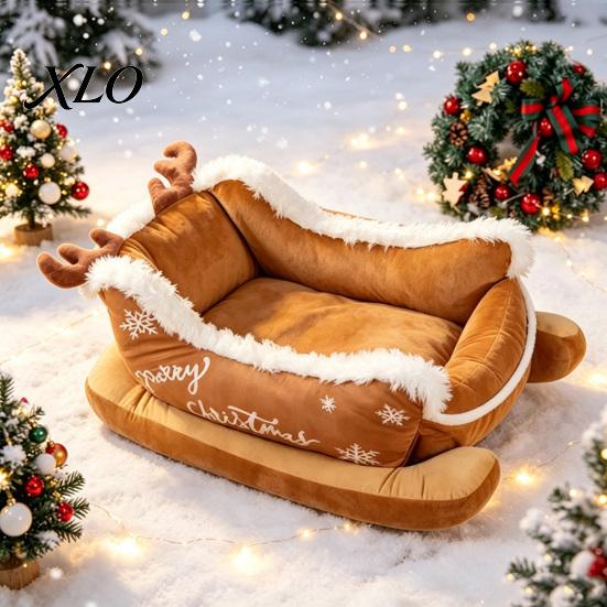 Easy Clean Pet Nest Christmas Sleigh Dog Bed with Non Slip Base, Plush Calming Sofa Soft Velvet for Indoor Outdoor, Fun House Cats Puppies Holiday