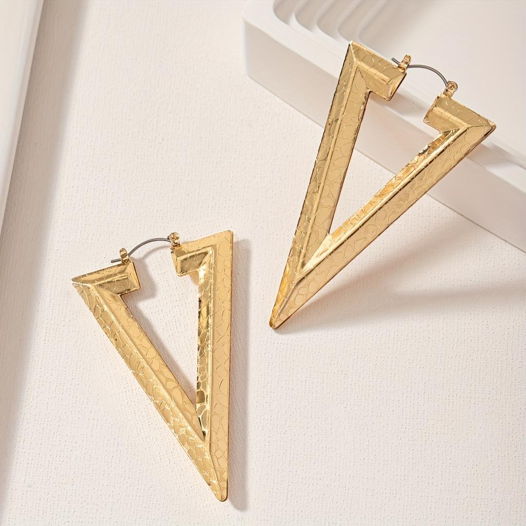 Once Pair, Wind Metal Exaggerated Metal Exaggerated Temperament Geometric Triangle Fashion Simple Long Earrings