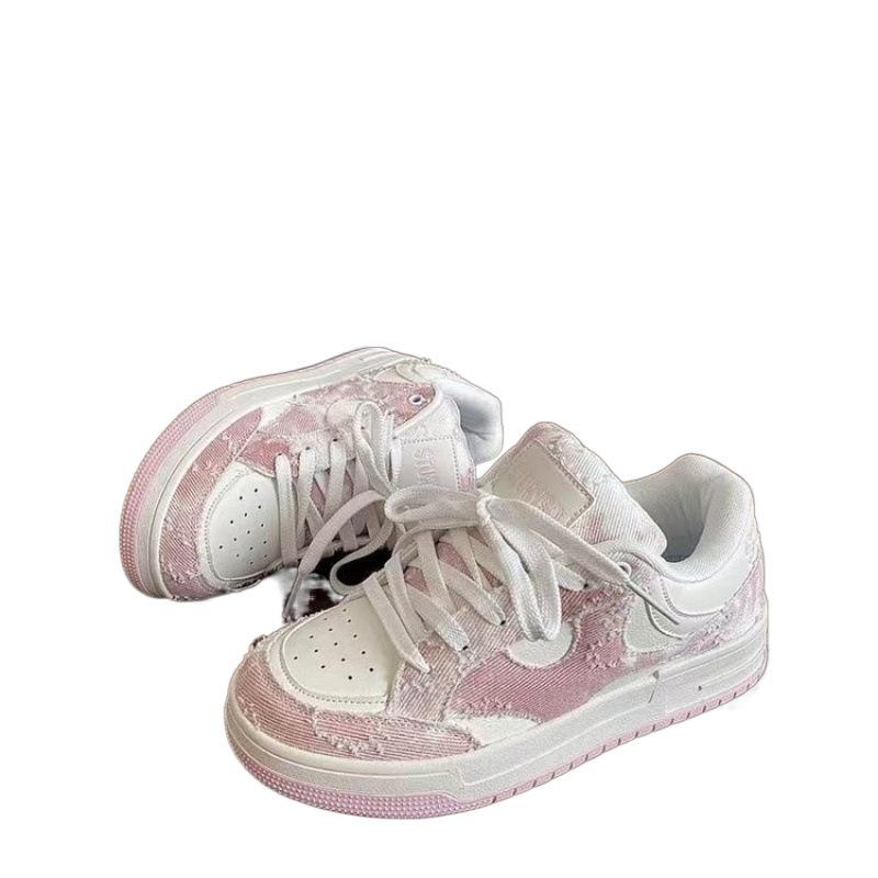 Niche skateboard shoes women's 2025 new spring student versatile casual couple ins trendy American training shoes