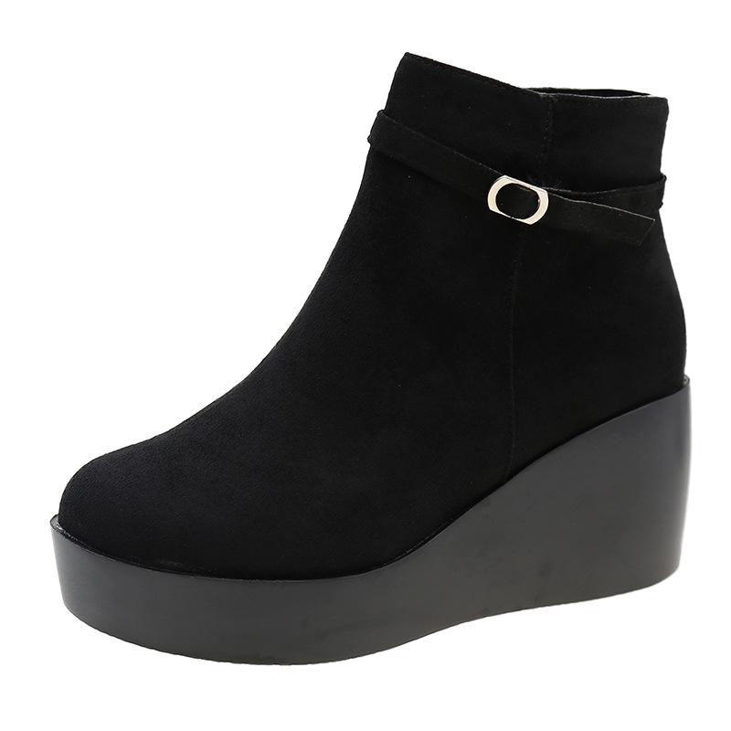 

Осенние и зимние короткие женские ботинки с круглым носком на танкетке со средним каблуком женские ботинки с толстой подошвой на танкетке водонепроницаемые женские ботинки Martin 43