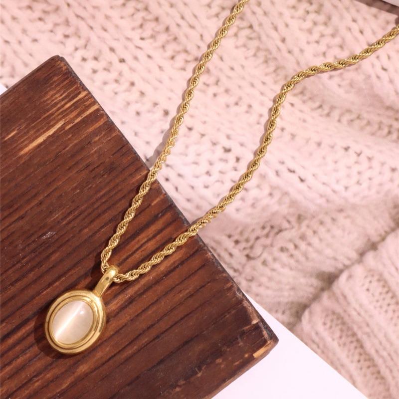 Vintage Oval Black White Brown Stone Charm Necklace Small Cute Pendant Necklaces Jewelry Gift for Women