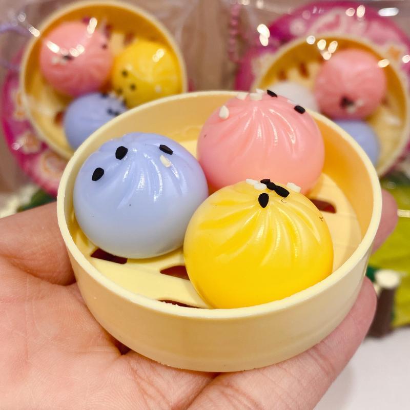 Mini Dumplings Steamer Bun Squeezable Toys Soft Stress Relief Fidget Sensory Toy Keychain Pendant Party Favors Gift