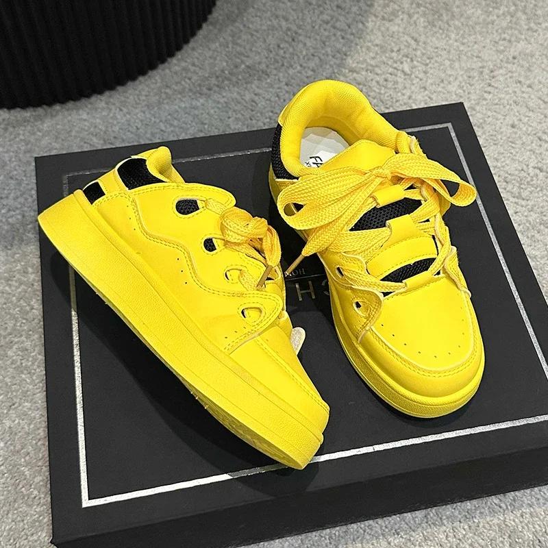 Fashion New Women Skateboard Bread Shoes Retro National Trend Sport Shoe Wind Board Women Sneaker Shoes for Women Chaussure Homme