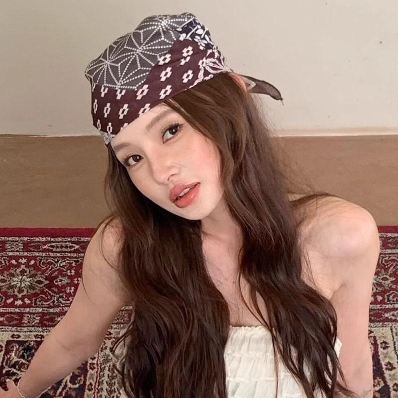 New American four-grid paisley velvet silk scarf women's retro headscarf small scarf multi-functional scarf 68cm square scarf