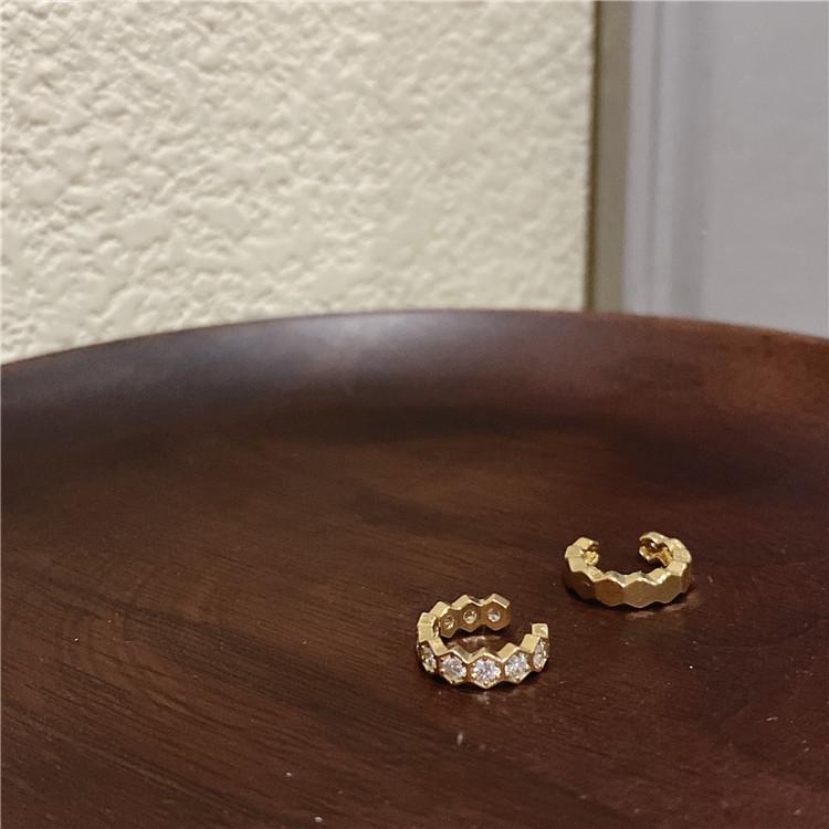 Elegant French Zirconia Honeycomb Ear Cuff Set: Light Luxury, Versatile, No Piercing Needed for Women