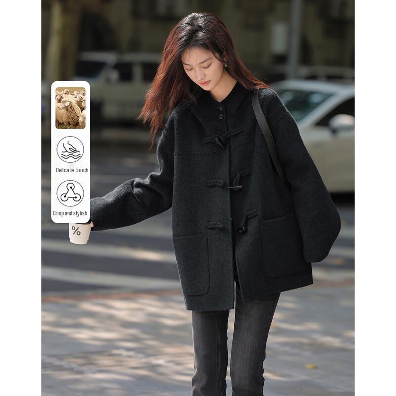 Demana Hooded Toggle Button Wool Coat M