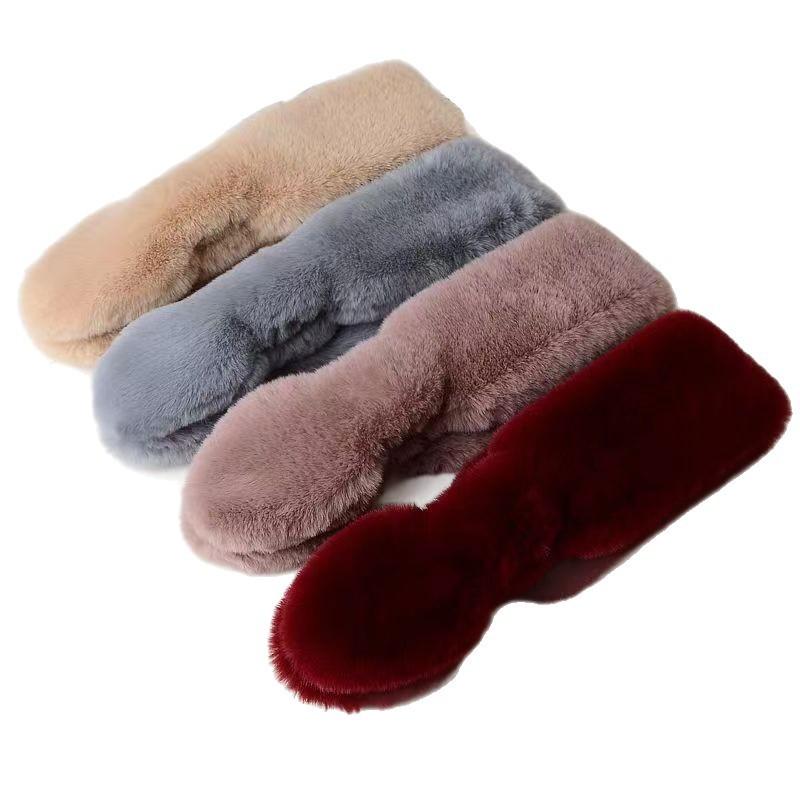 2025 Neuer Schal Herbst und Winter Plüschschal Imitation Rexkaninchenhaar Niedlich Warm Mode Vielseitig Kreuzumfang