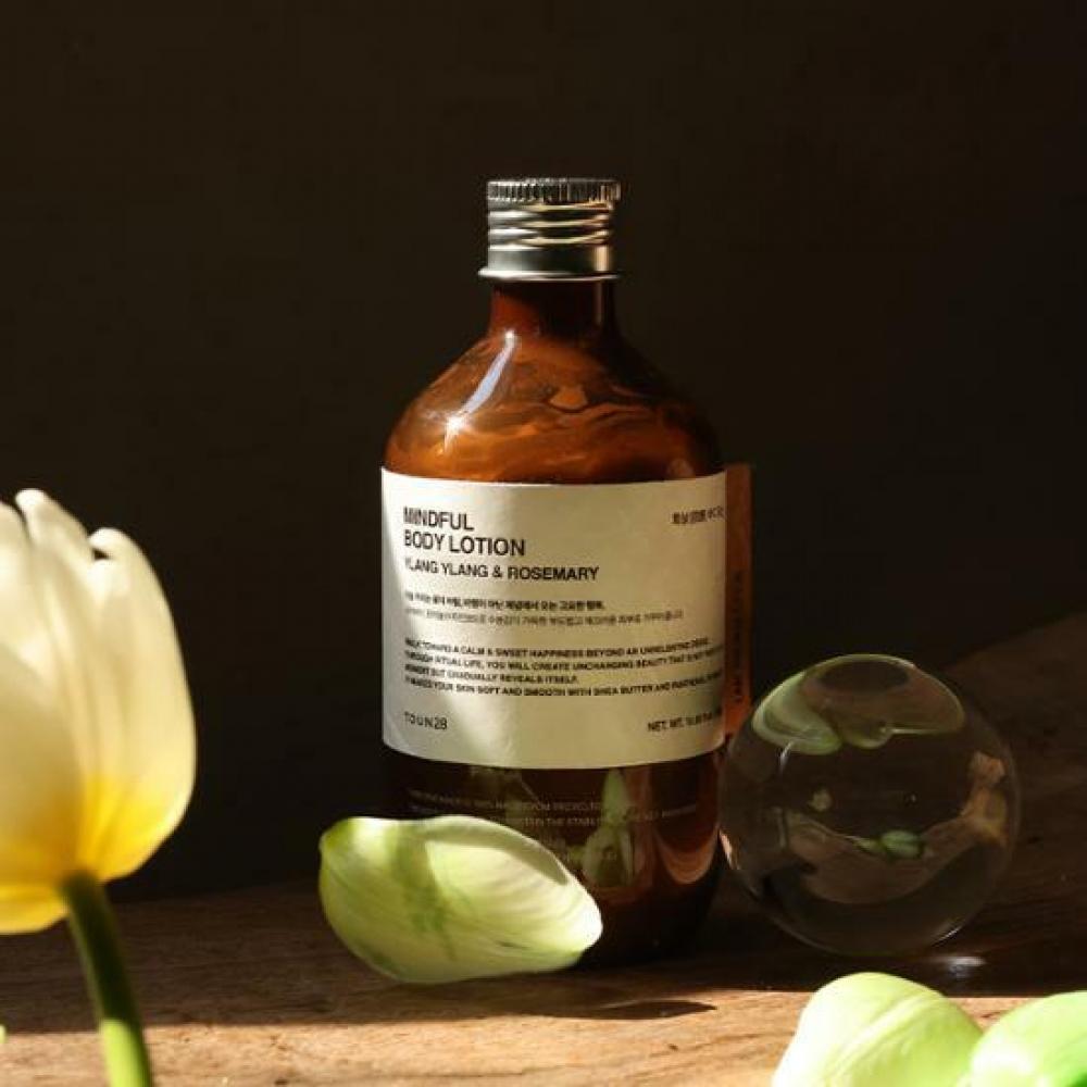 

Лосьон для тела Tone 28, 300 мл. Выберите 1 из 3. Сандал Иланг-иланг Мята.