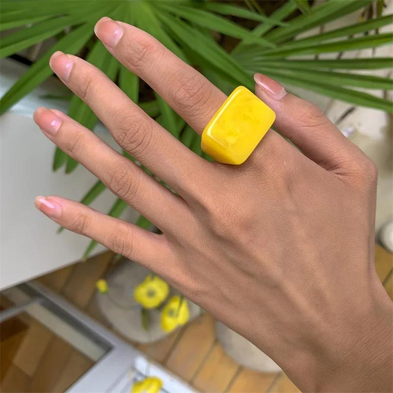 Classic Trend Color Acrylic Ring Ring Simple Geometric Square Wide Edge Resin Ring Jewelry Wedding Gift Creative