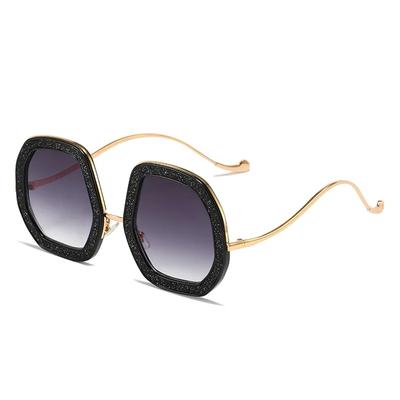 Oversized Cool Sunglasses Luxury Designer Diamond Shiny Crystal Sun Glasses for Men Women Shades Eyewear