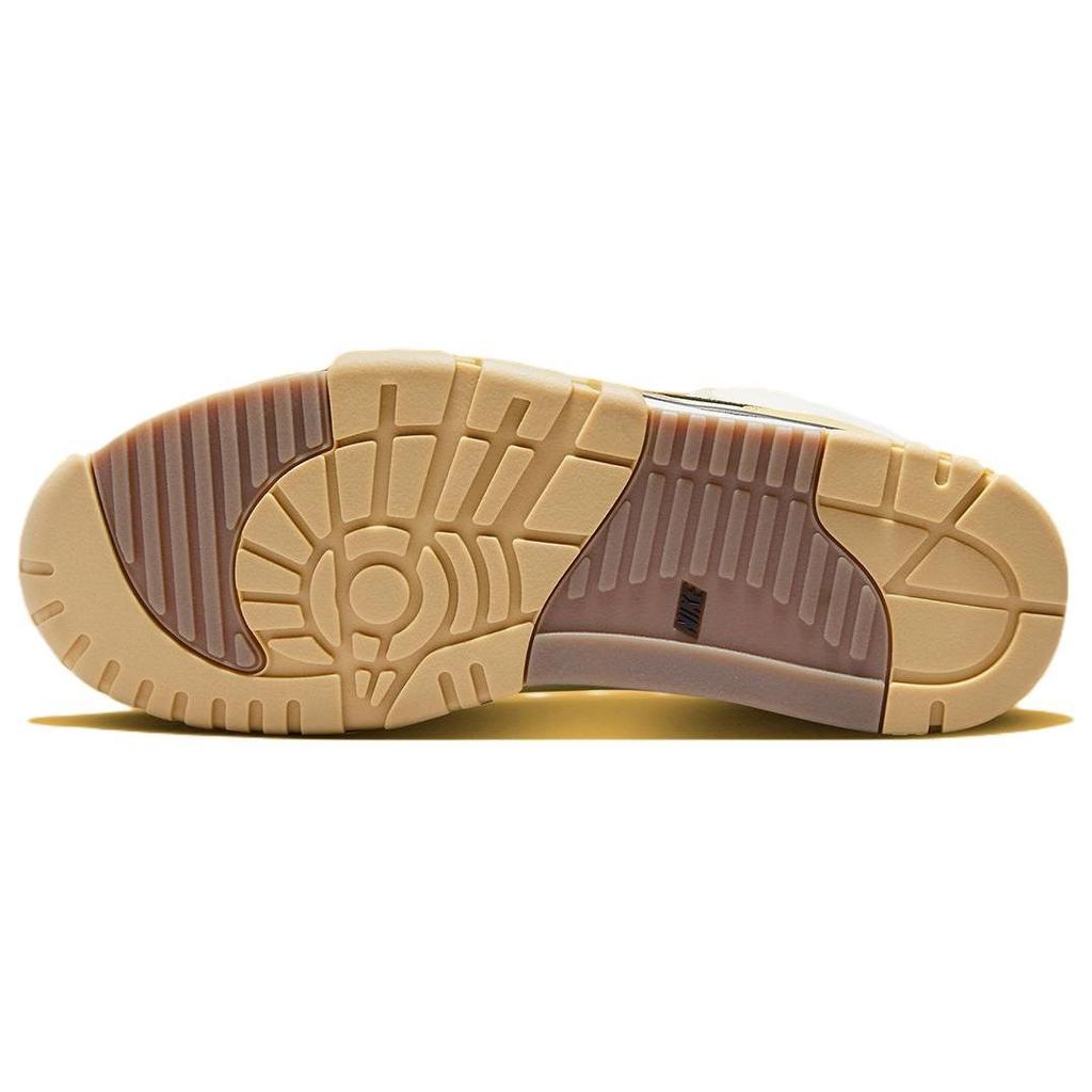 Nike Air Trainer 1 Latte di Cocco Scarpe da Ginnastica da Uomo Crema Team-Oro Vela DV7201-100