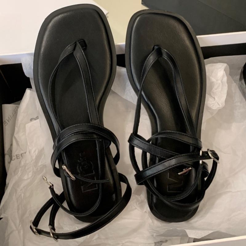 Fashion 2025 Summer New Clip Toe Flat Heels Women Sandals Fashion Buckle Strap Casual Party Dress Flip Flops Shoes Ankle Strap Sandals