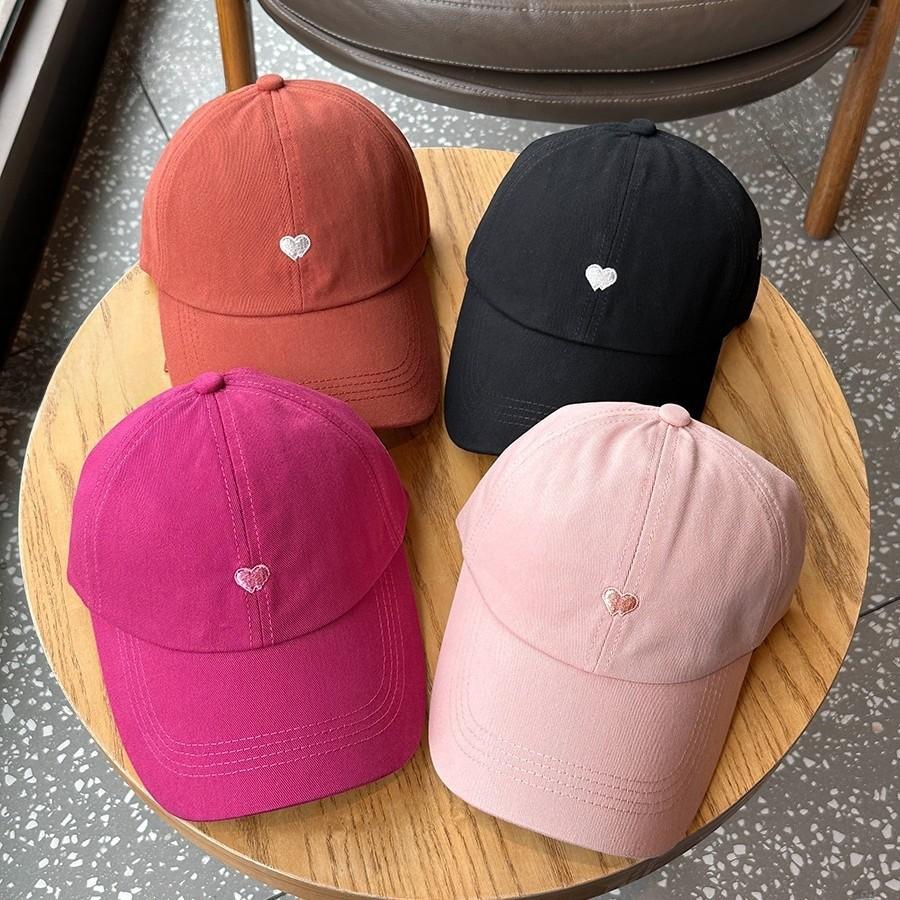 Adjustable Breathable Summer Baseball Cap With Heart Motif For Daily Wear