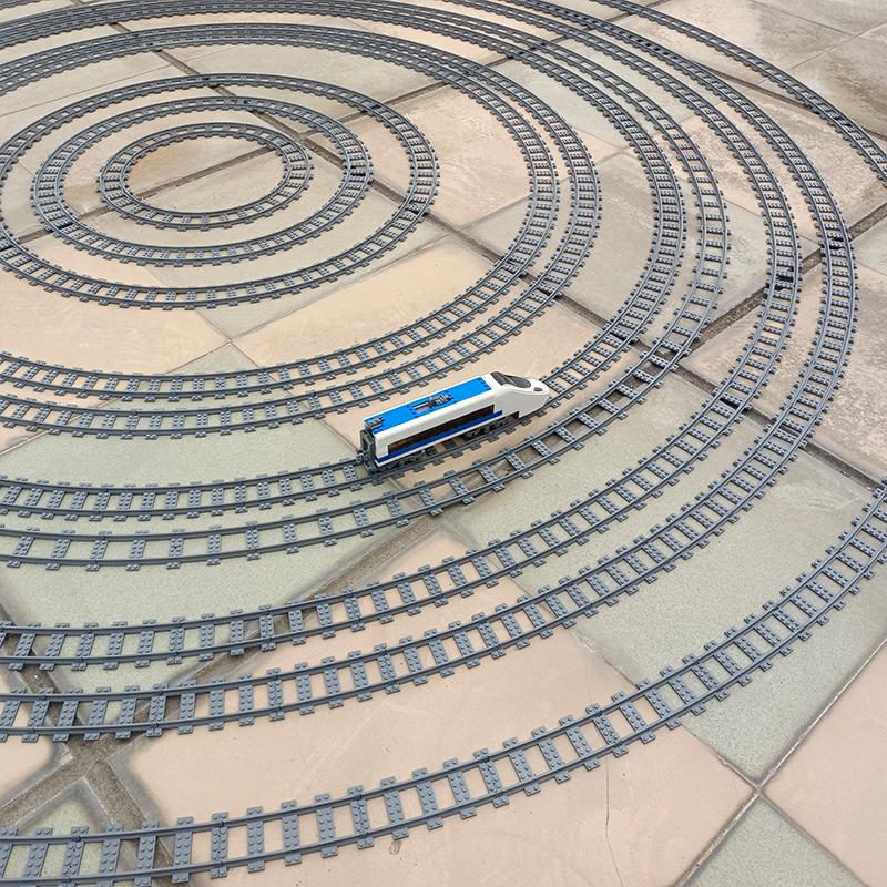20PCS MOC City Bricks Train Flexible Construction Parts Railway Curve Track R120 Building Blocks Model Accessories Compatible