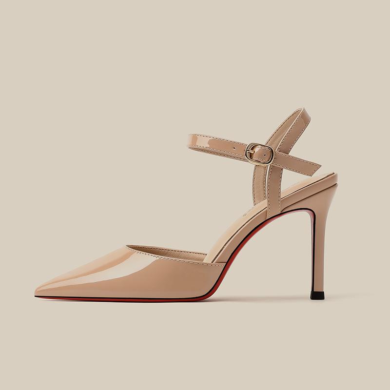 Svarte høyhælte sko med rød såle, dame, tynne hæler, spisse, 2025 høst og vinter nye, sexy uthulede temperament-enkelsko med én spenne