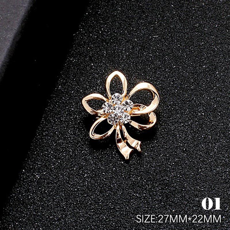

Elegant Luxury Three-dimensional Flower Brooch For Women Girls Versatile Shiny Geometry Badges Corsage Clothing Pin Accessories