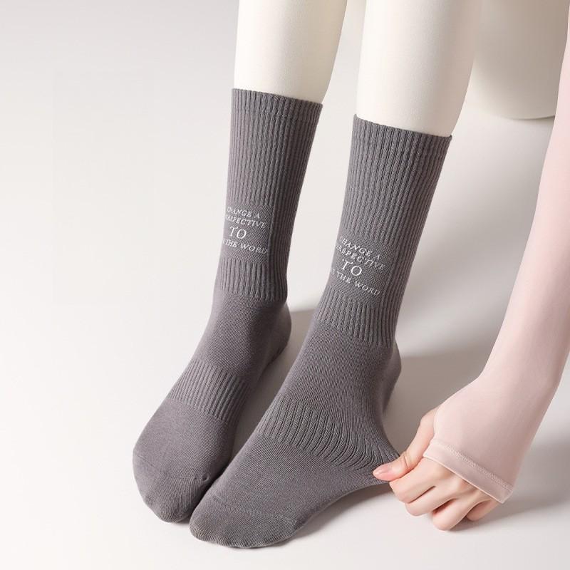 Womens Non Slip Professional Yoga Socks Dopamine Color Mid Calf Sock For Pilates Fitness Jumping Rope Running Dance Training Sports