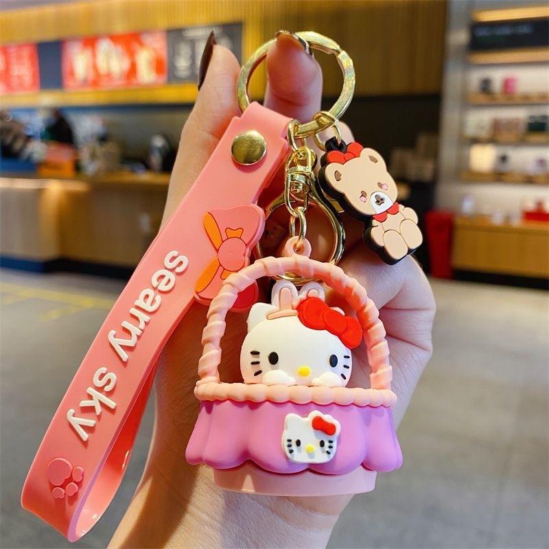 One creative cartoon Sanrio rocking doll keychain pendant, a cute and exquisite multi-purpose bag and car key pendant, suitable