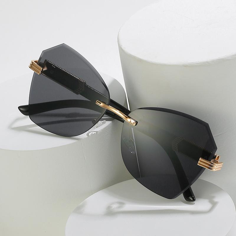 Lunettes de soleil tendance pour femmes, lunettes polygonales pour femmes