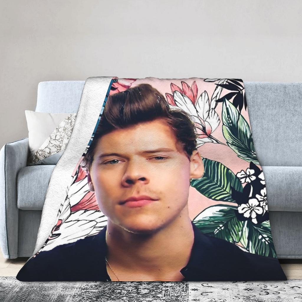 Harrys Styles Singer Blankets Coral Fleece Plush Textile Decor Portable Super Soft Throw Blanket for Sofa Office Bedding Throws