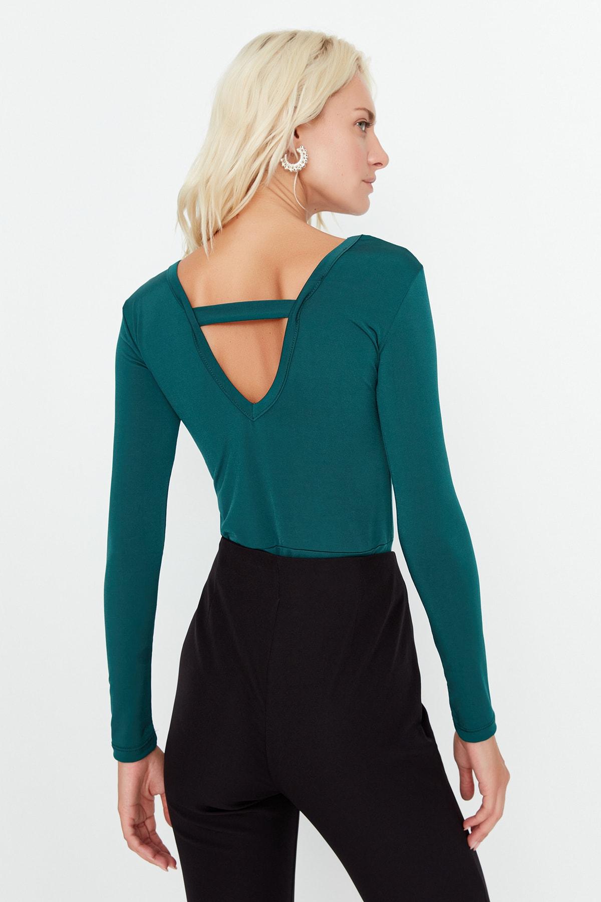 

Боди - Бежевый - Slim fit
