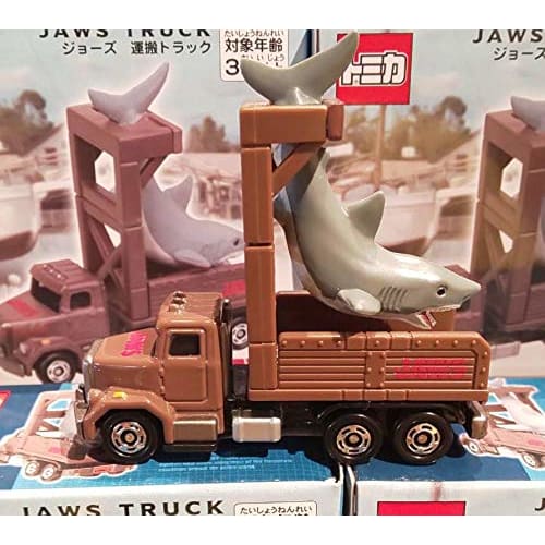 Official USJ Tomica Jaws Transport Truck JAWS Released in 2019 at Universal Studios