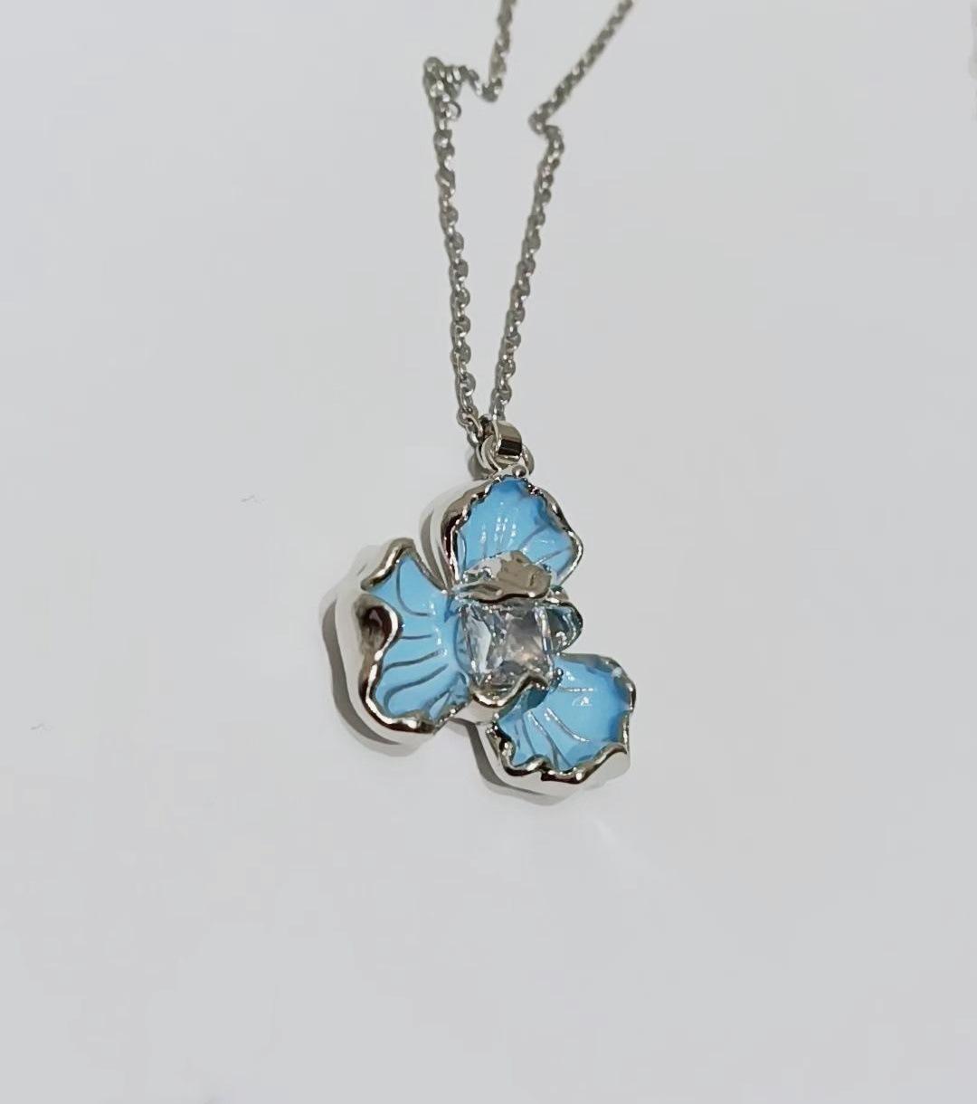 

Модні earrings з поступовою зміною кольору, краплею олії, міддю, інкрустованою цирконами, у формі квітки, дизайн light luxury, пусети, універсальні earrings для жінок