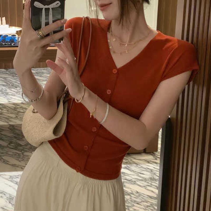 Summer V Neck Slim Fit Casual Knitted T-shirt Women Fashion Elegant Short Sleeve Tshirts Tops Office Lady Vintage Button Up Women's Tee Shirt 24845