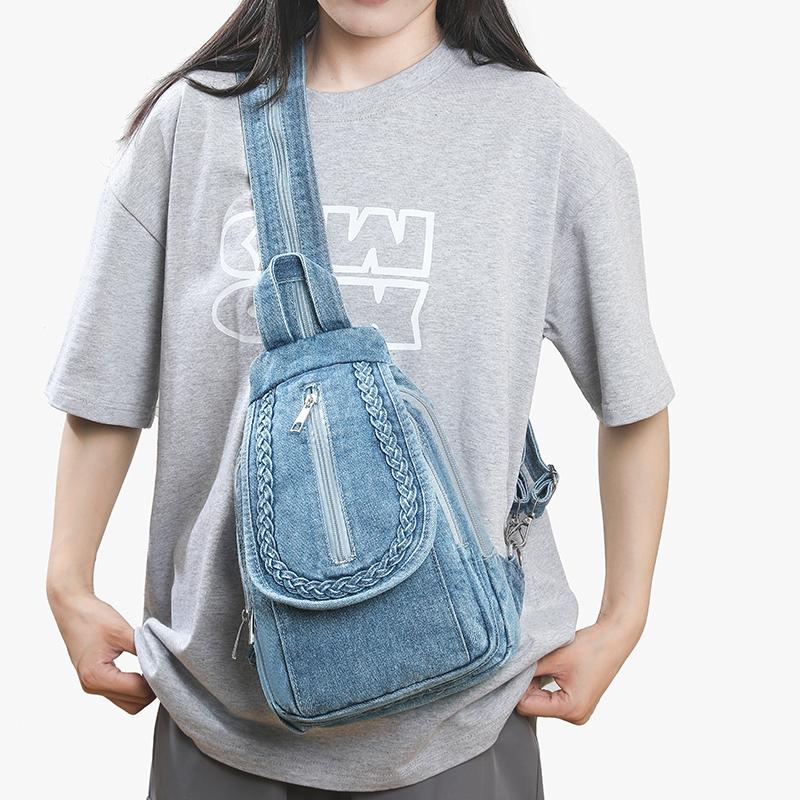 Small Backpack Women's Lightweight Retro Large Capacity Chest Bag Multi-function Backpack