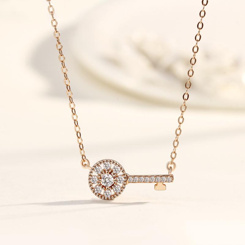 

Подсолнух ожерелье ключевые аксессуары подвеска ключ ниша дизайн свитер цепочка ins аксессуары