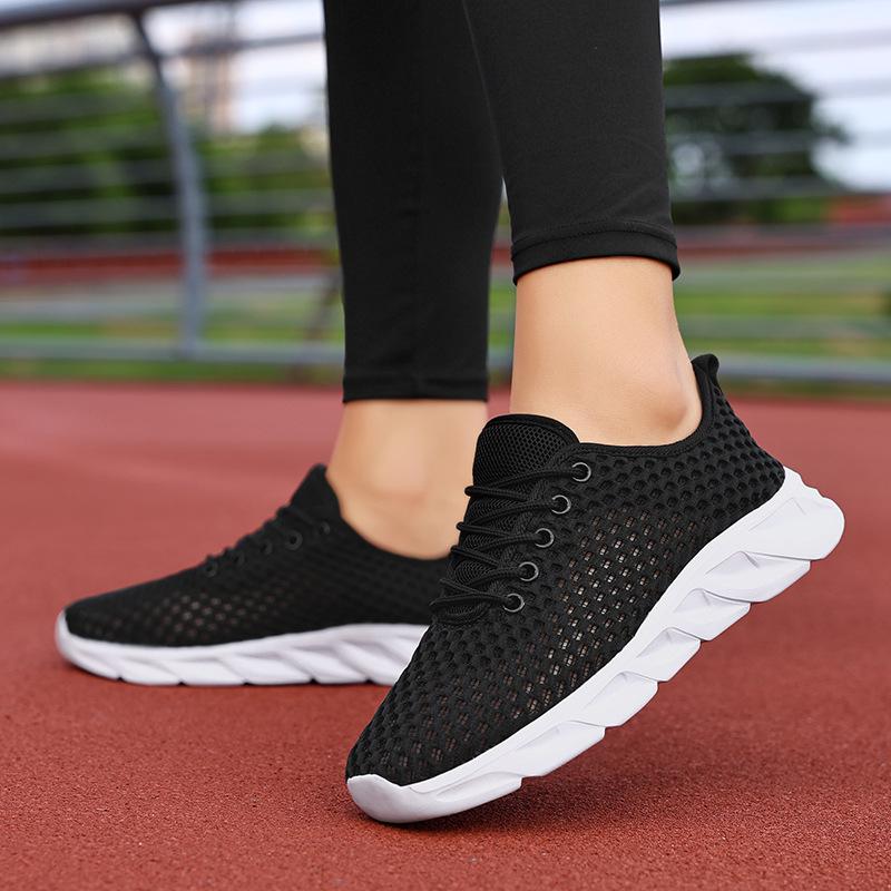 New Mesh Sports Shoes, Summer Hollow Breathable Running Shoes External Lace Up Casual Shoes