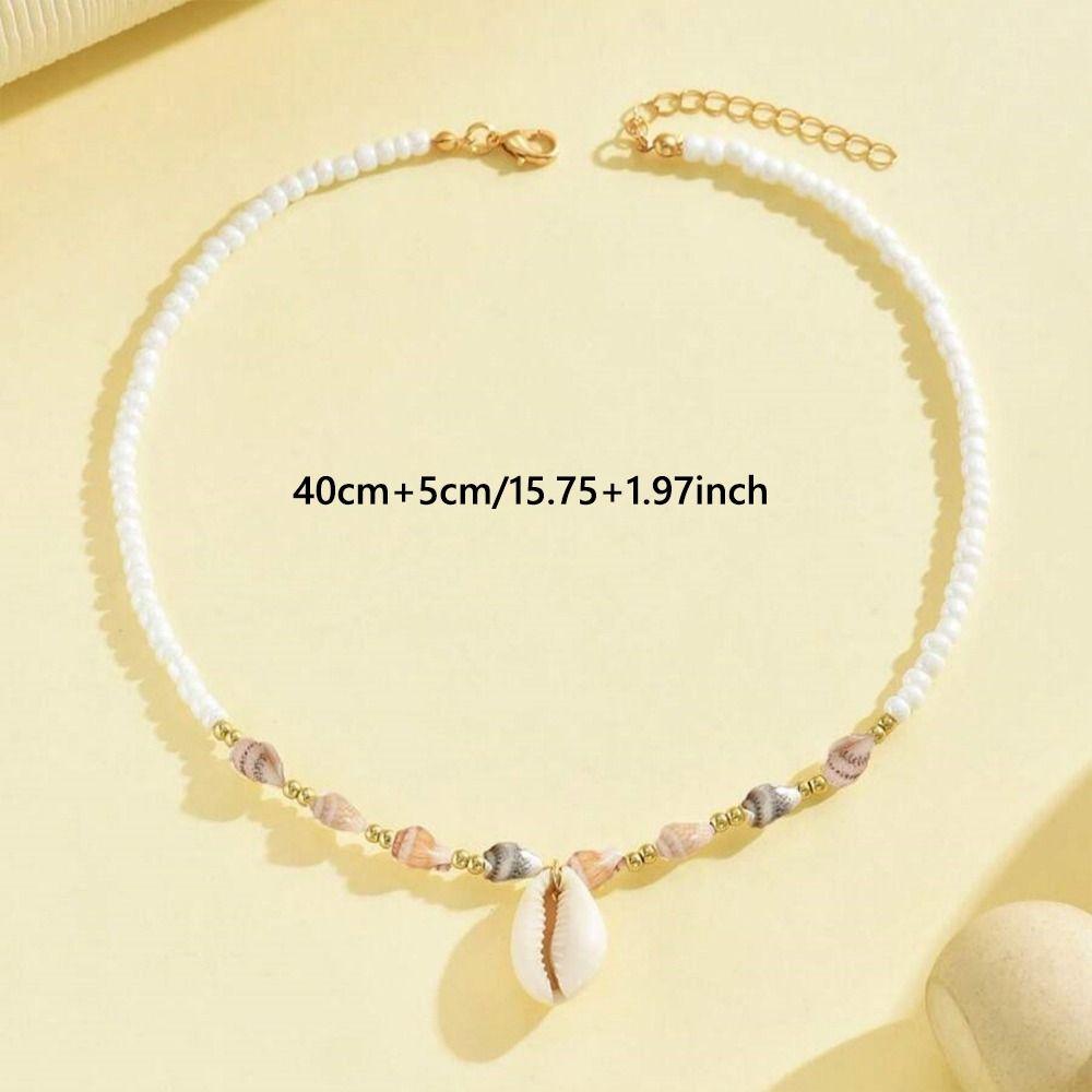 Natural Seashell Necklace Ocean Style Beaded Choker Holiday Conch Pendant Necklace  for Women