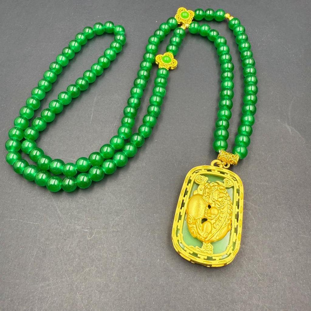 Ethnic Style Jade Pendant Necklace with Guanyin, Dragon, and Phoenix Design
