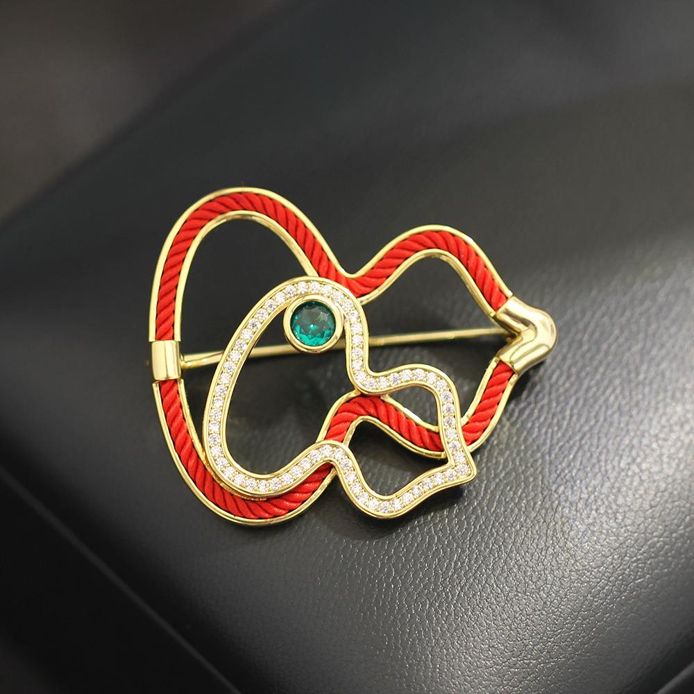 New Year S Holiday Stone-Inlaid Double-Layer Gourd Brooch, Exquisite Diamond-Inlaid Red Rope, Natal Year Fulu Pin, Anti-Light Women S Model