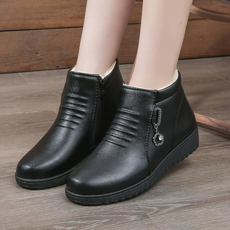 Winter Shoes, Soft-soled Non-slip Cotton Shoes, Middle-aged and Elderly Shoes, Cotton Boots and Velvet Warm Shoes for The Elderly