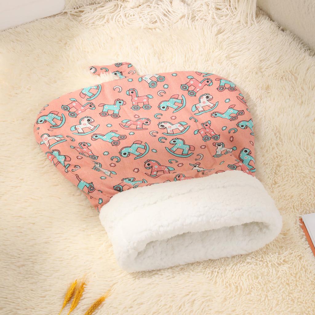 Lamb Wool Pet Sleeping Bag Nest Autumn and Winter Warm Cat Nest Sleeping Bag Drilling Nest Closed Kitten Security Kennel
